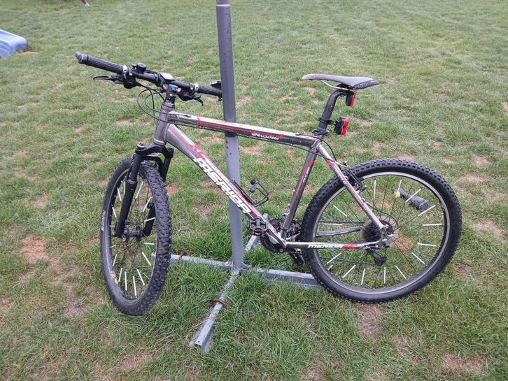 Mountainbike  merida xc, Fietsen en Brommers, Fietsen | Mountainbikes en ATB, Zo goed als nieuw, Merida, Ophalen