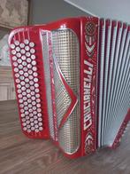 Spécial crucianelli is niet van nieuw te onderscheiden, Muziek en Instrumenten, Accordeons, Zo goed als nieuw, Knopaccordeon, 120-bas
