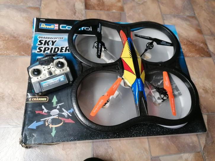4drones, Hobby en Vrije tijd, Modelbouw | Radiografisch | Helikopters en Quadcopters, Zo goed als nieuw, Ophalen