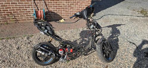 Yamaha aerox a klasse volledig of in onderdelen te koop, Fietsen en Brommers, Scooters | Yamaha, Zo goed als nieuw, Aerox, Ophalen