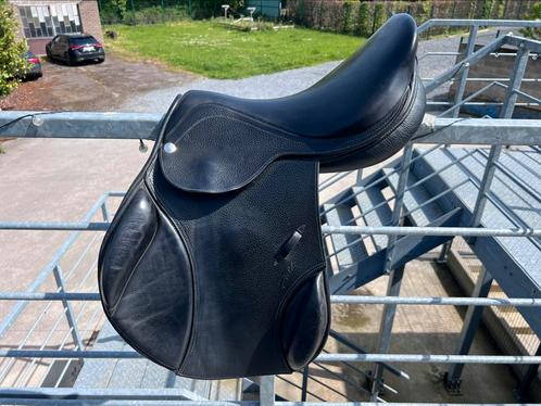 Selle d’obstacle ZALDI ROYAL ÉVENT, Animaux & Accessoires, Chevaux & Poneys | Selles, Comme neuf, Obstacle