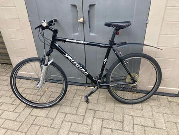 Mountain bike beschikbaar voor biedingen