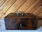 Zware metalen kluis, Huis en Inrichting, Woonaccessoires | Kisten, Ophalen, Minder dan 50 cm, Minder dan 50 cm, Zo goed als nieuw