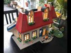 Playmobile huis en zeer veel toebehoren en gezinsauto, Ophalen of Verzenden, Zo goed als nieuw