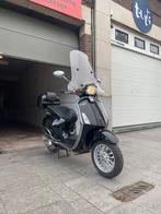 Vespa sprint A klasse, Ophalen, Klasse A (25 km/u), Zo goed als nieuw, Benzine