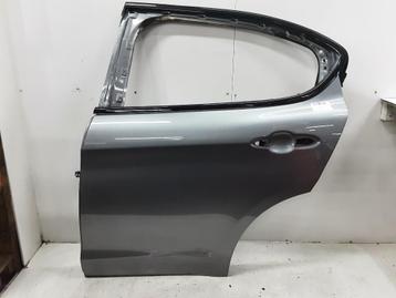 PORTIER LINKS ACHTER Alfa Romeo Stelvio (949) beschikbaar voor biedingen