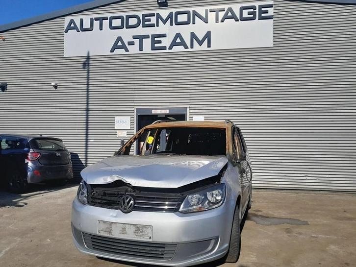 RADIATEUR COMPLEET Volkswagen Touran (1T3) (01-2010/05-2015), Auto-onderdelen, Airco en Verwarming, Volkswagen, Gebruikt