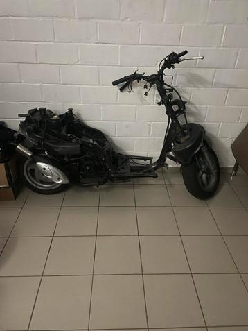 Piaggio fly beschikbaar voor biedingen