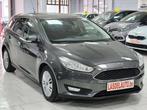 Ford Focus 1.0i 1IERE Main Gps Sensor Park Assist Bluetooth, Auto's, Ford, Focus, Stof, Gebruikt, Bedrijf
