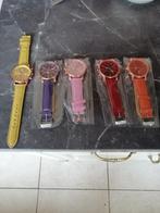 uurwerk, Overige materialen, Polshorloge, Nieuw, Kunststof