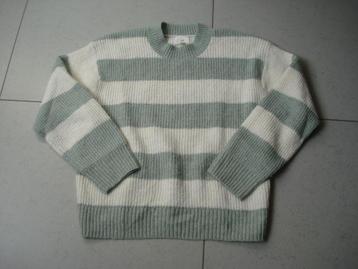 H&M trui, meisjes/dames. mt XS, valt ruim beschikbaar voor biedingen