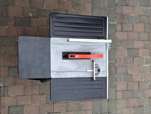 Tafelzaag, Doe-het-zelf en Bouw, Gereedschap | Zaagmachines, Zo goed als nieuw, Cirkelzaag, 1200 watt of meer, 30 tot 70 mm, Ophalen