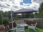 Zweefparasol met stevige voet op wielen, Tuin en Terras, Ophalen, Gebruikt, Zweefparasol, 3 tot 4 meter