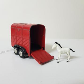 Corgi toy's pony trailer 102, niet originele pony beschikbaar voor biedingen