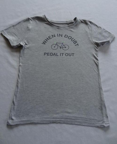 T-Shirts Fish & Chips  Maat 140, Kinderen en Baby's, Kinderkleding | Maat 134, Zo goed als nieuw, Jongen, Shirt of Longsleeve