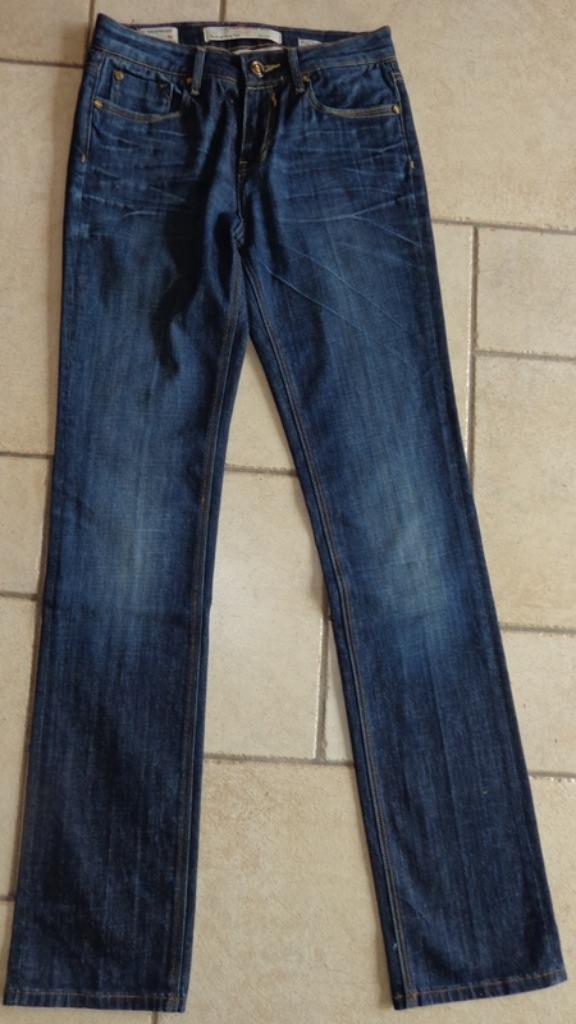 Nieuw - FRACOMINA high waist maat 28/42, Kleding | Dames, Spijkerbroeken en Jeans, Nieuw, Blauw, Verzenden