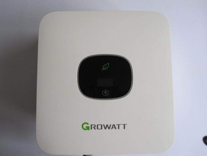 omvormer GROWATT MIC 3000TL-X + ShineLink-X ( 6/2022 ), Doe-het-zelf en Bouw, Zonnepanelen en Toebehoren, Gebruikt, Overige typen