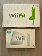 Nintendo Wii + Wii Fit Balance Board, Games en Spelcomputers, Ophalen, Gebruikt, Met 2 controllers, Met games