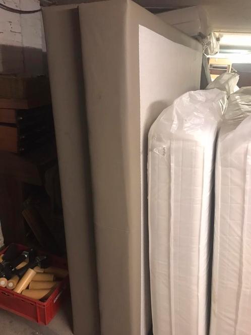 Matrassen ( hilding) plus boxspring, Huis en Inrichting, Slaapkamer | Matrassen en Bedbodems, Zo goed als nieuw, Matras, Overige maten