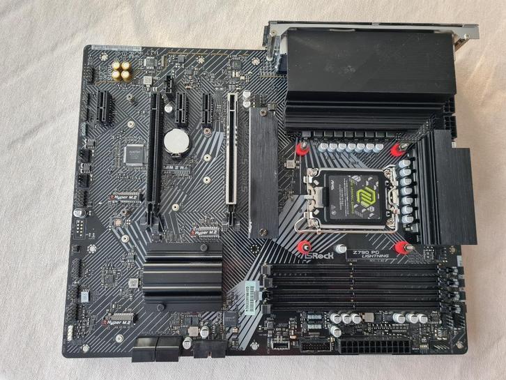 Moederbord ASRock Z 790 PG Lightning, Computers en Software, Moederborden, Zo goed als nieuw, Intel, DDR5, Ophalen