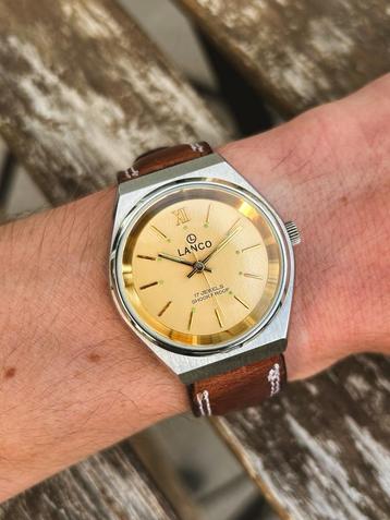  Te Koop: Stijlvol Vintage Lanco Horloge beschikbaar voor biedingen