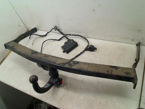 TREKHAAK afneembaar Touran (1T1 / T2) (1T0803881C), Auto-onderdelen, Ophanging en Onderstel, Volkswagen, Gebruikt
