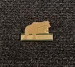 PIN - KENYA - KENIA - AFRIKA - AFRIQUE - GIRAF - GIRAFFE, Verzamelen, Verzenden, Gebruikt, Stad of Land, Speldje of Pin