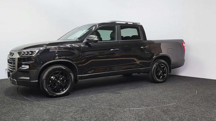 KGM Grand Musso Musso 2.2d ~ Blackline ~ Full ~ 4x4 ~ Nieuw, Auto's, Jeep, Bedrijf, Te koop, Overige modellen, ABS, Achteruitrijcamera