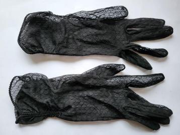 vintage zwarte handschoenen jaren 60 - 70 beschikbaar voor biedingen