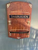 Amsterdamse School Wandhouder Dagbladen / Tijdschriften., Enlèvement ou Envoi