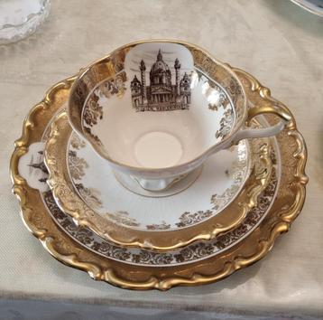 Theeservies set  beschikbaar voor biedingen