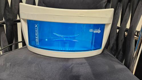 Germix UV Sterilisator SB-1002 - Ideaal voor Kappers, Elektronische apparatuur, Persoonlijke Verzorgingsapparatuur, Zo goed als nieuw