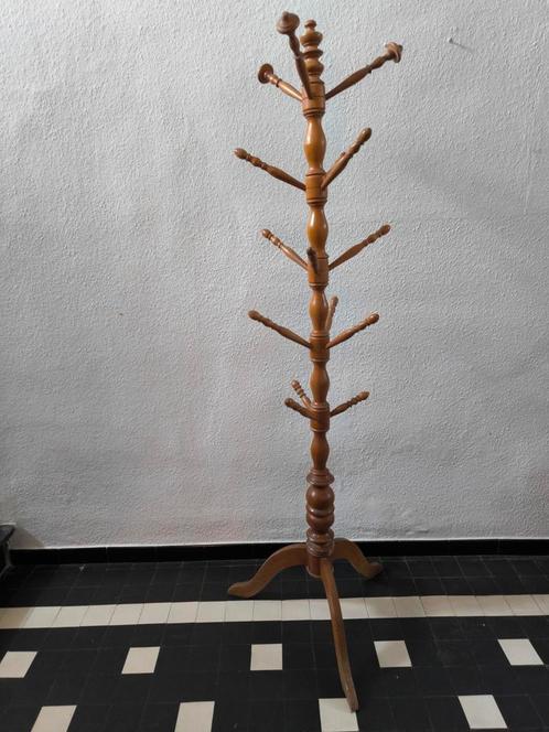 Klassieke oude kapstok, Huis en Inrichting, Woonaccessoires | Kapstokken, Gebruikt, Staande kapstok, 150 tot 200 cm, Hout, Ophalen