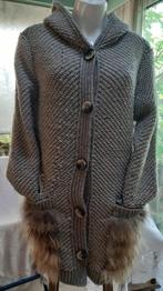 Mooie warme gilet Caroline Biss kap als nieuw, Kleding | Dames, Truien en Vesten, Maat 38/40 (M), Beige, Ophalen of Verzenden