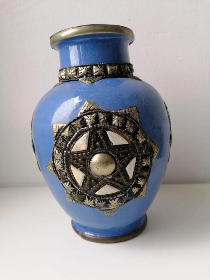 Prachtige Decoratieve Vaasje – Handgemaakt & Uniek, Huis en Inrichting, Woonaccessoires | Vazen, Ophalen of Verzenden