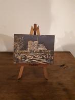 Petit tableau de Paris sur chevalet en bois, Moins de 50 cm, Enlèvement ou Envoi, Comme neuf, Création originale