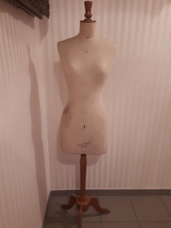 Mannequin brocante ancien Buste Girard Paris, Antiquités & Art, Curiosités & Brocante, Enlèvement ou Envoi