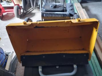 Borstel machiene  beschikbaar voor biedingen