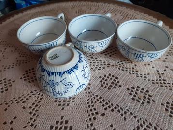 4 tasses Boch beschikbaar voor biedingen