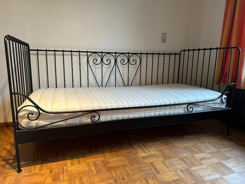 Metalen eenpersoonsbed, Huis en Inrichting, Slaapkamer | Bedden, Gebruikt, Zwart, Ophalen