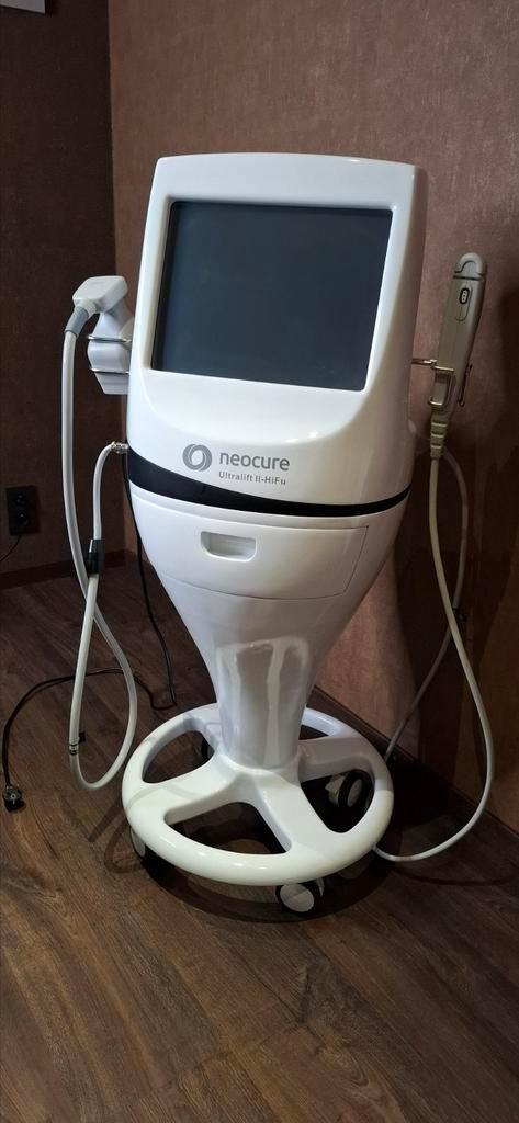 Celesthetic Ultra-Lift II HIFU, Bijoux, Sacs & Beauté, Beauté | Soins du corps, Comme neuf, Enlèvement