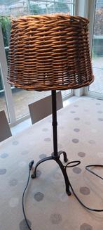 Landelijke tafellamp, Huis en Inrichting, Ophalen, Gebruikt, 50 tot 75 cm, Overige materialen