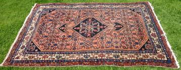 Ancien Tapis Oriental datant des Années 30 disponible aux enchères