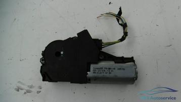 Schuifdakmotor BMW 5-serie vanaf 11-2009 beschikbaar voor biedingen