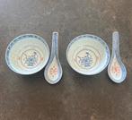 Set van 2 Chinese porseleinen soepkommen met lepels, Ophalen