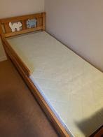 Kinderbed + matras + matrasbeschermer, Kinderen en Baby's, Ophalen, Matras