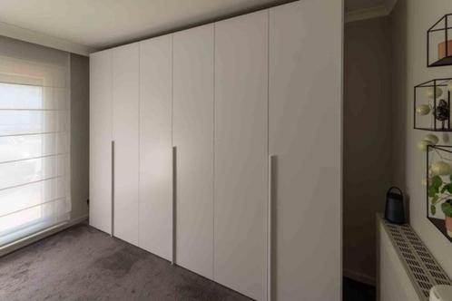 Kleerkast in zeer goede staat, Huis en Inrichting, Kasten | Kleerkasten, Zo goed als nieuw, 200 cm of meer, 200 cm of meer, 50 tot 75 cm
