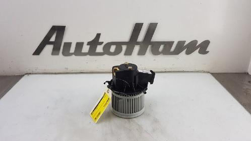 KACHEL VENTILATORMOTOR Ford Ka II (01-2008/05-2016), Auto-onderdelen, Airco en Verwarming, Ford, Gebruikt