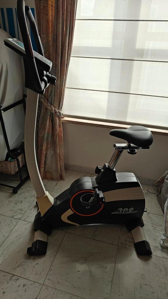 Kettler hometrainer, Sport en Fitness, Fitnessapparatuur, Zo goed als nieuw, Hometrainer, Ophalen