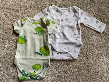 Pakket babykleding maat 56  beschikbaar voor biedingen